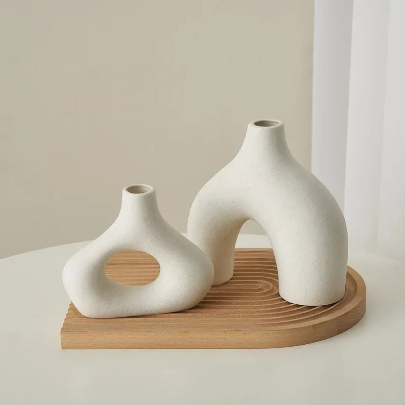 Vasos Decorativos Minimalistas de Cerâmica Fosca em Estilo Nórdico - Conjunto com 2 Peças